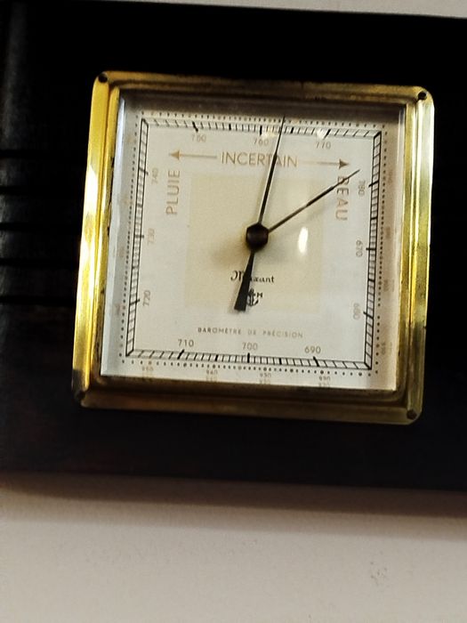 Barómetros de Parede