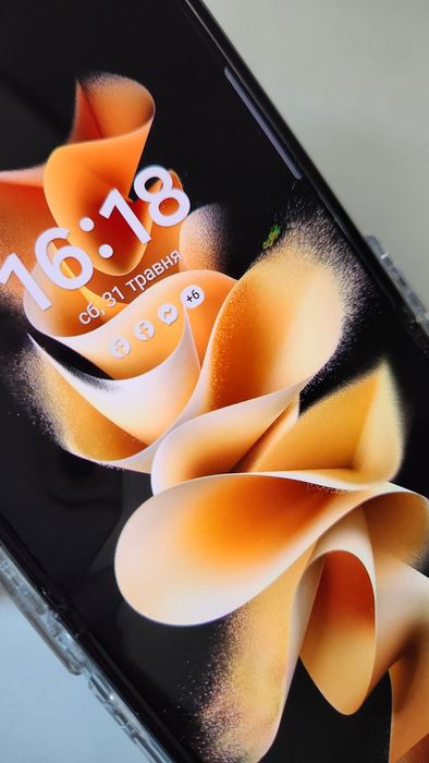 Samsung galaxy z-flip 3