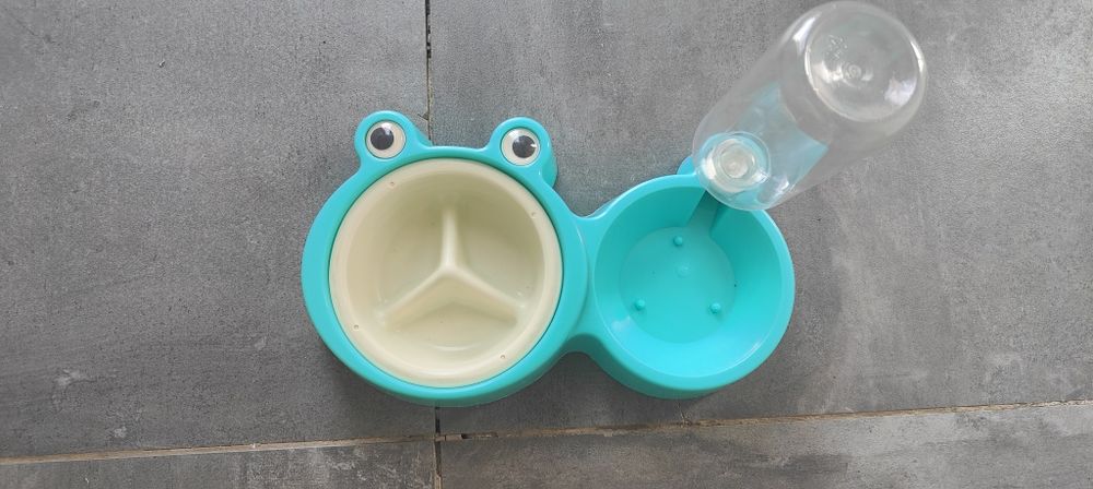 Comedouro gato / cão