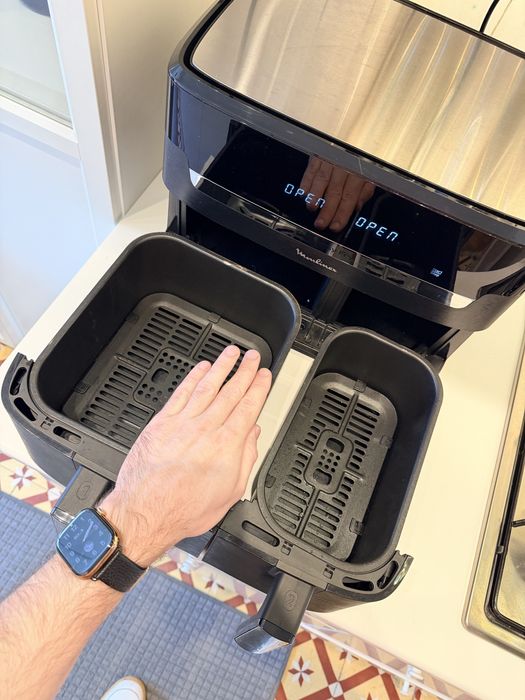 Airfryer Moulinex Dupla 8.3L — Como nova, com Garantia