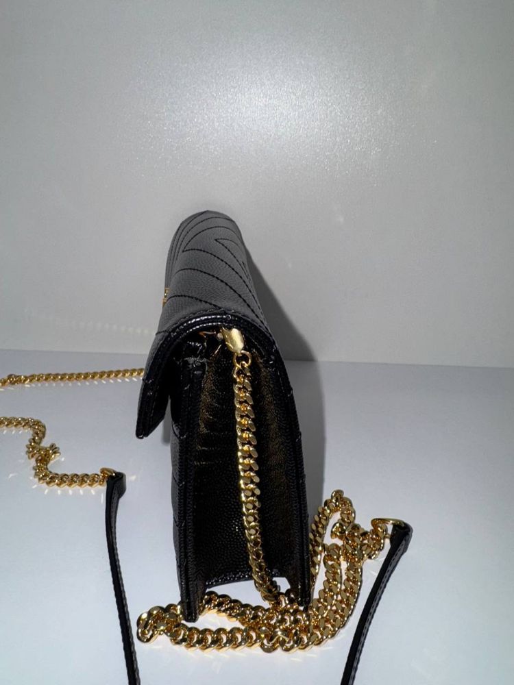 Saint Laurent Cassandre конверт