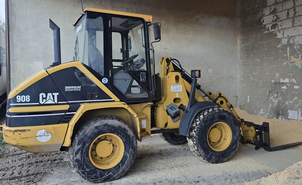 Caterpillar CAT 908