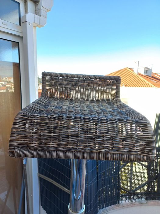 Banco  alto sobe e desce