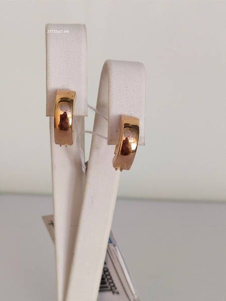 Продам серьги женские