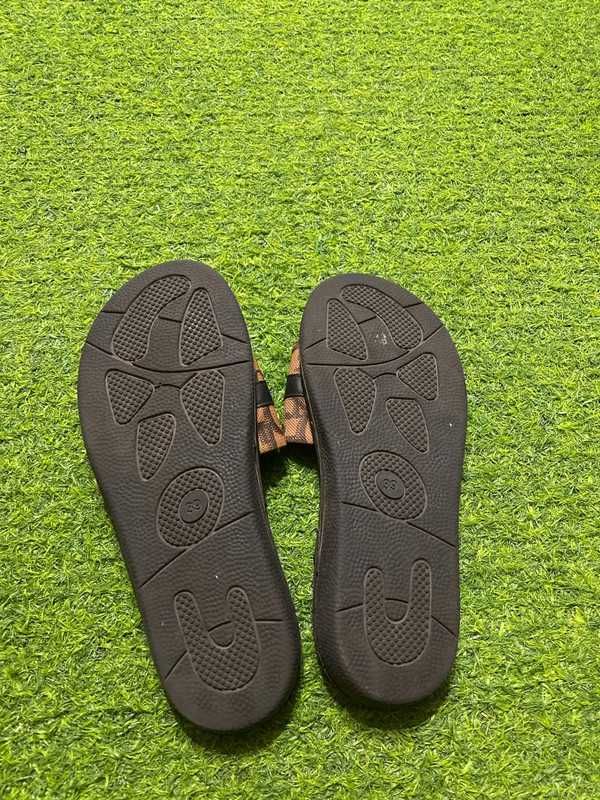 Klapki Christian Dior
