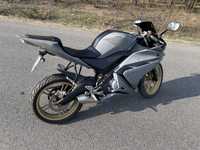Motcykl Yamaha r125