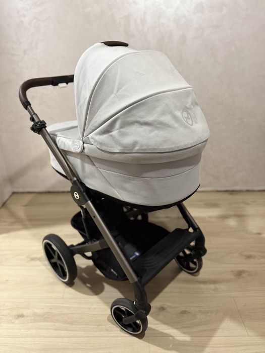 Коляска Cybex Balios S Lux 3 в 1