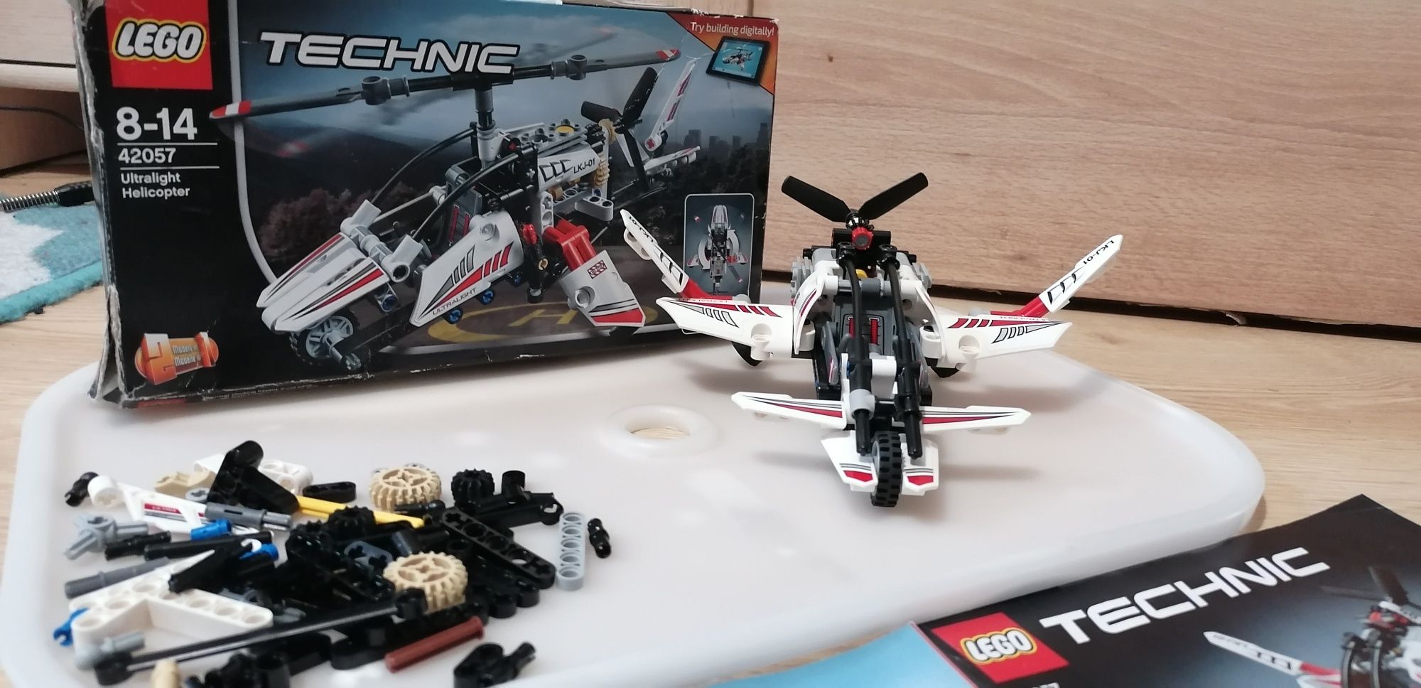 Lego Technic helicopter 42057