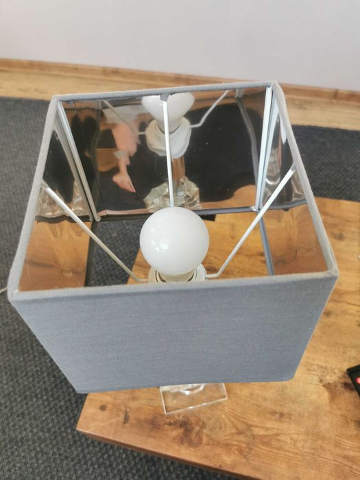 Lampa stołowa szklana