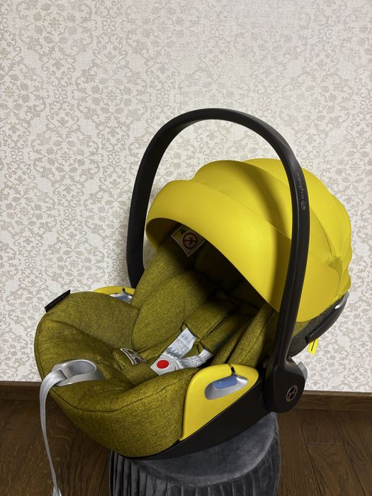 Автокрісло Cybex Cloud Z+ plus Mustard Yellow