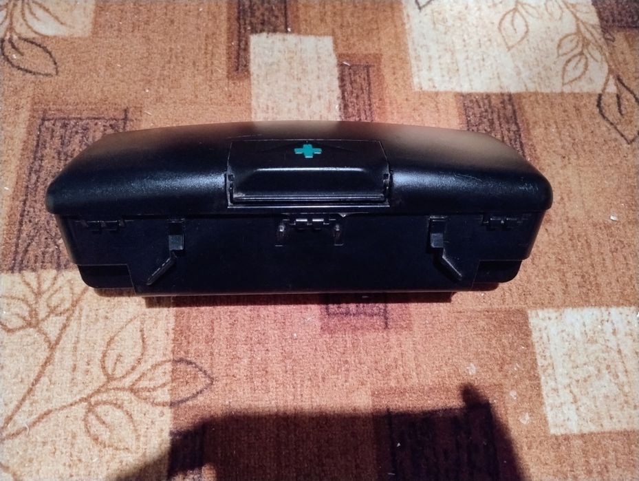 BMW E36, BMW E34, BMW E39, BMW E46 Apteczka BMW