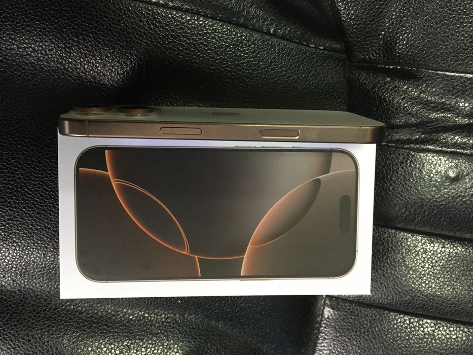 Apple Iphone 16 Pro 128Gb Desert Titanium Фізична Сім