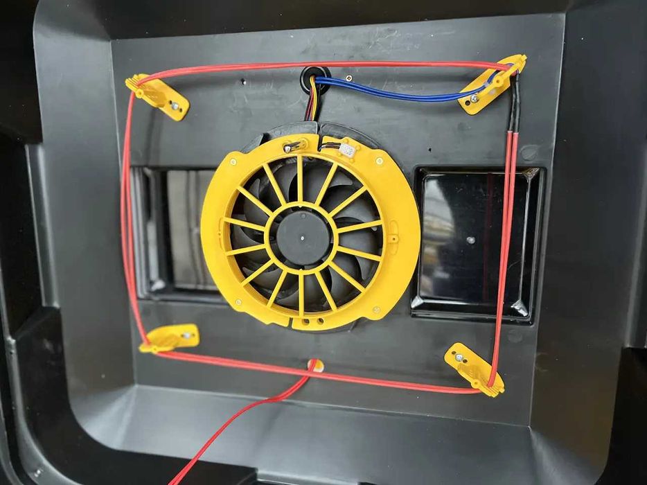 Інкубатор автоматичний Теплуша Euro 88 ТАВ 12 (220/12в) комб.корпус