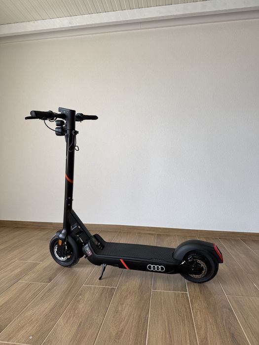 Trotinete e-scooter Audi by Egret