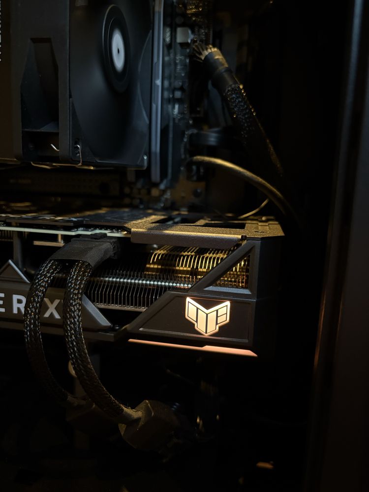 NVIDIA RTX 4070 Ti Super Asus Tuf Gaming 16Gb