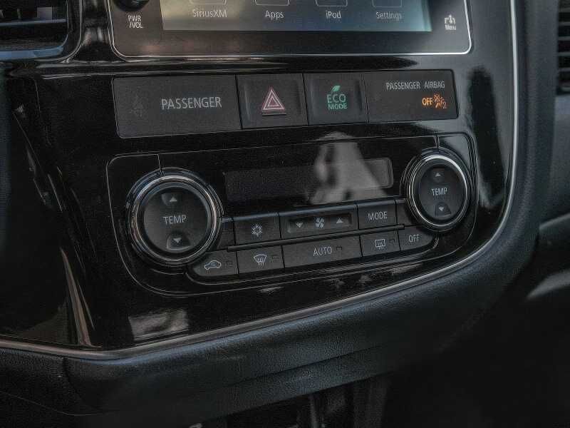 2018 Mitsubishi Outlander PHEV SEL