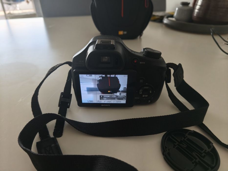 Sony Cyber-shot HD AVCHD com GPS (recolha em Braga)