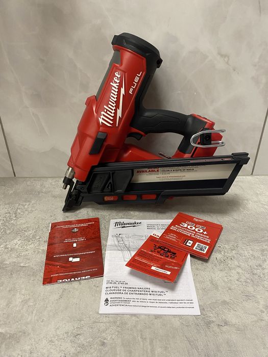 Milwaukee 2745-20 M18FUEL каркасний нейлер 30кут 50-90мм США
