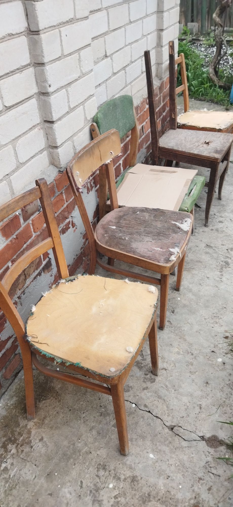 Старые стулья в ремонт