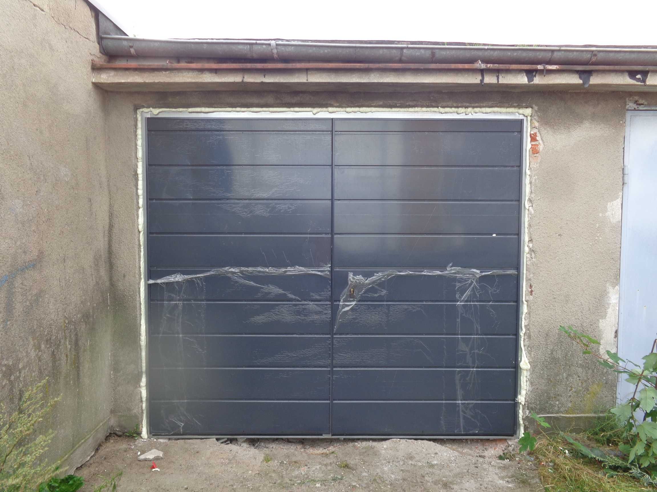 Brama garażowa Drzwi garażowe wymiary dwuskrzydłowe uchylne