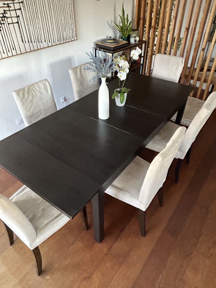 Conjunto Mesa Jantar em Preto - Modelo Bjursta + Cadeiras ( Ikea )