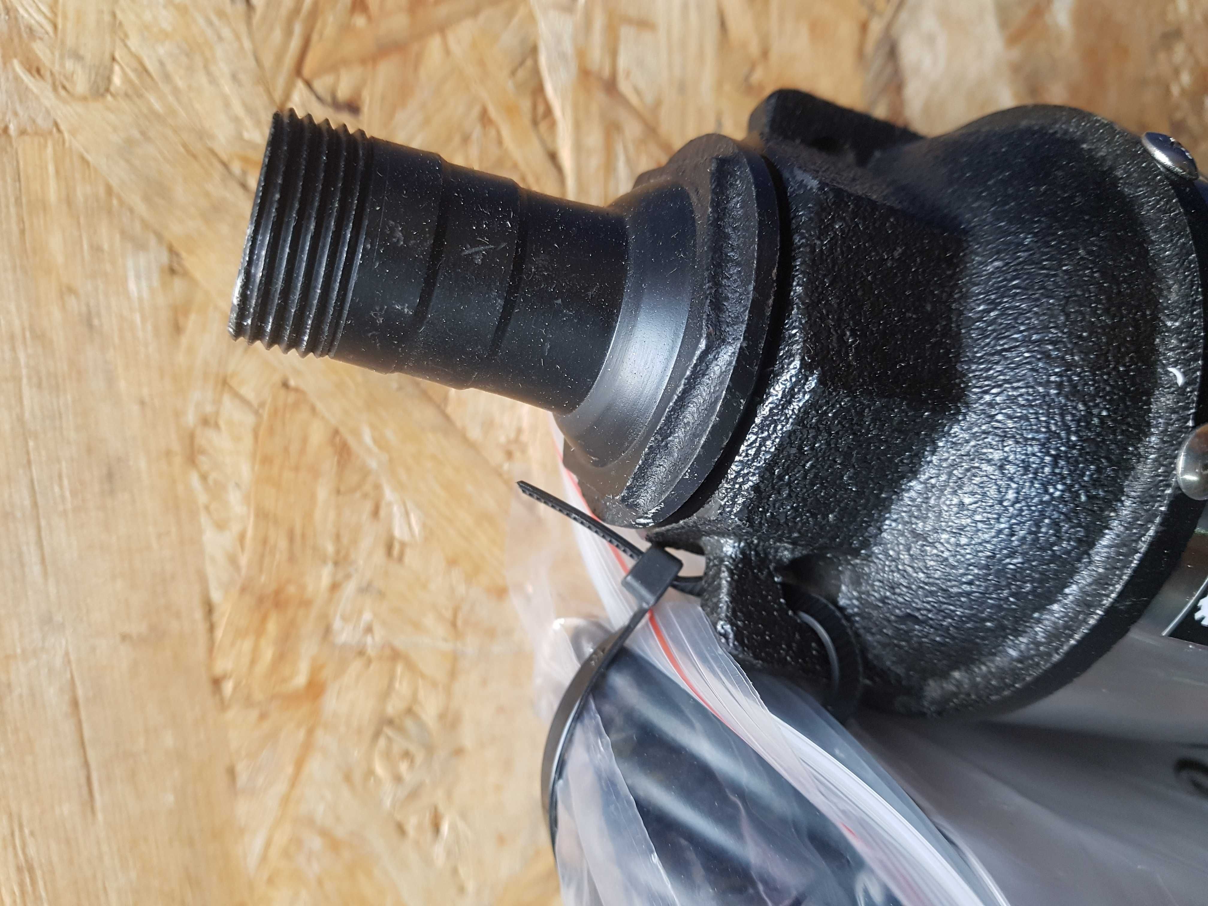 Pompa głębinowa Geko 1500 W 5400 l/h