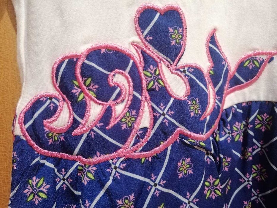 Vestido com bolsos NOVO