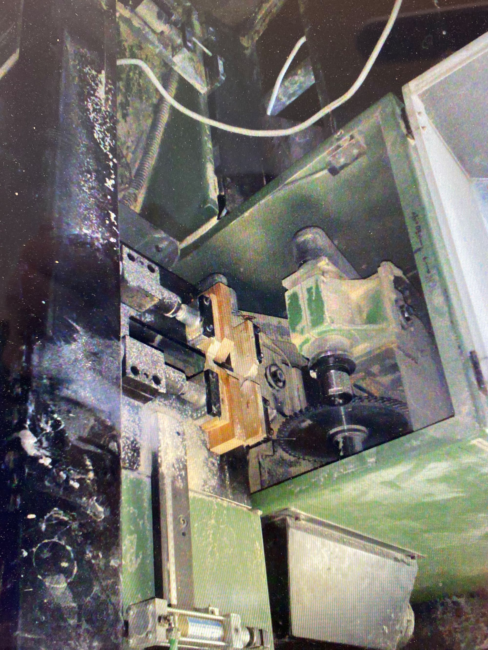 Maszyna do szprosów automat szprosów obróbka listew frezowanie