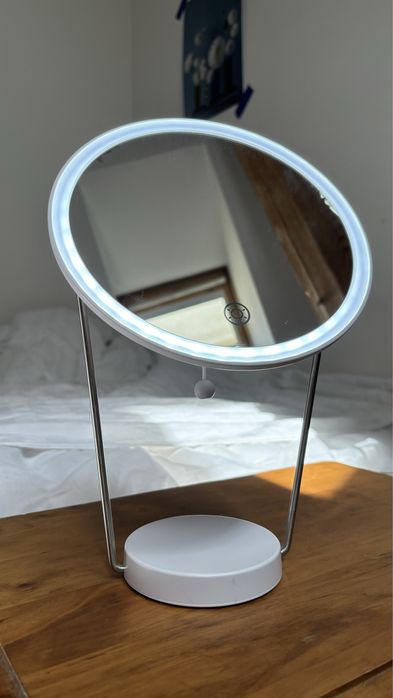 Lustro led dla makijażu lampa led 2w1