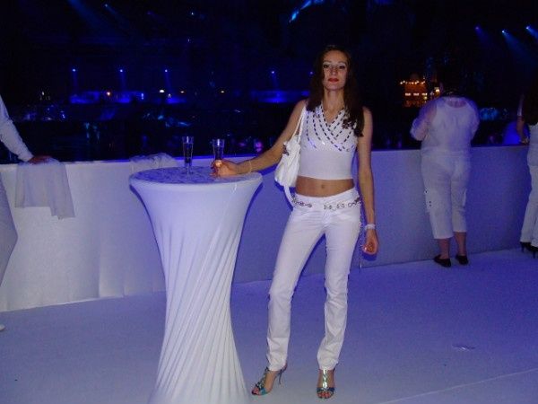 Чохли, чохли для столів, чохли на стільці