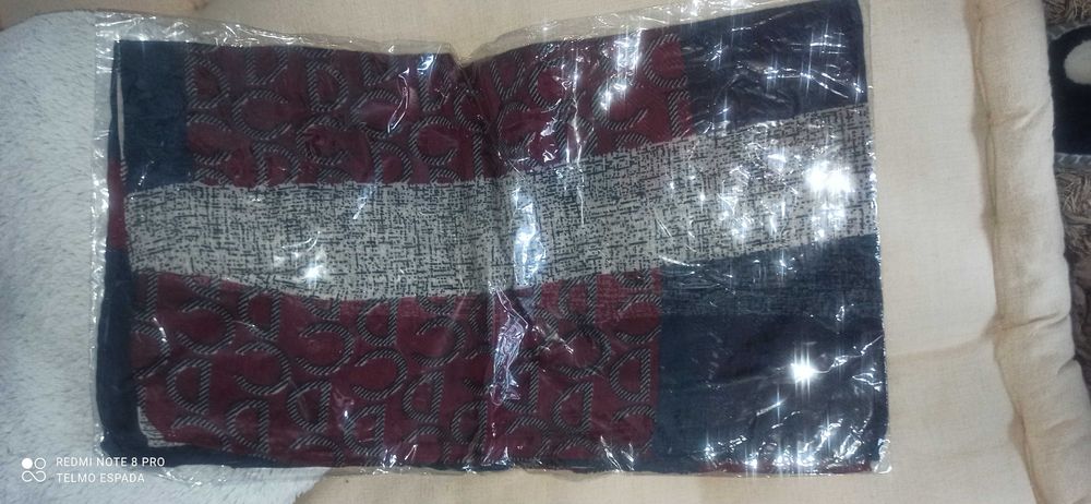 Vendo echarpes  novas