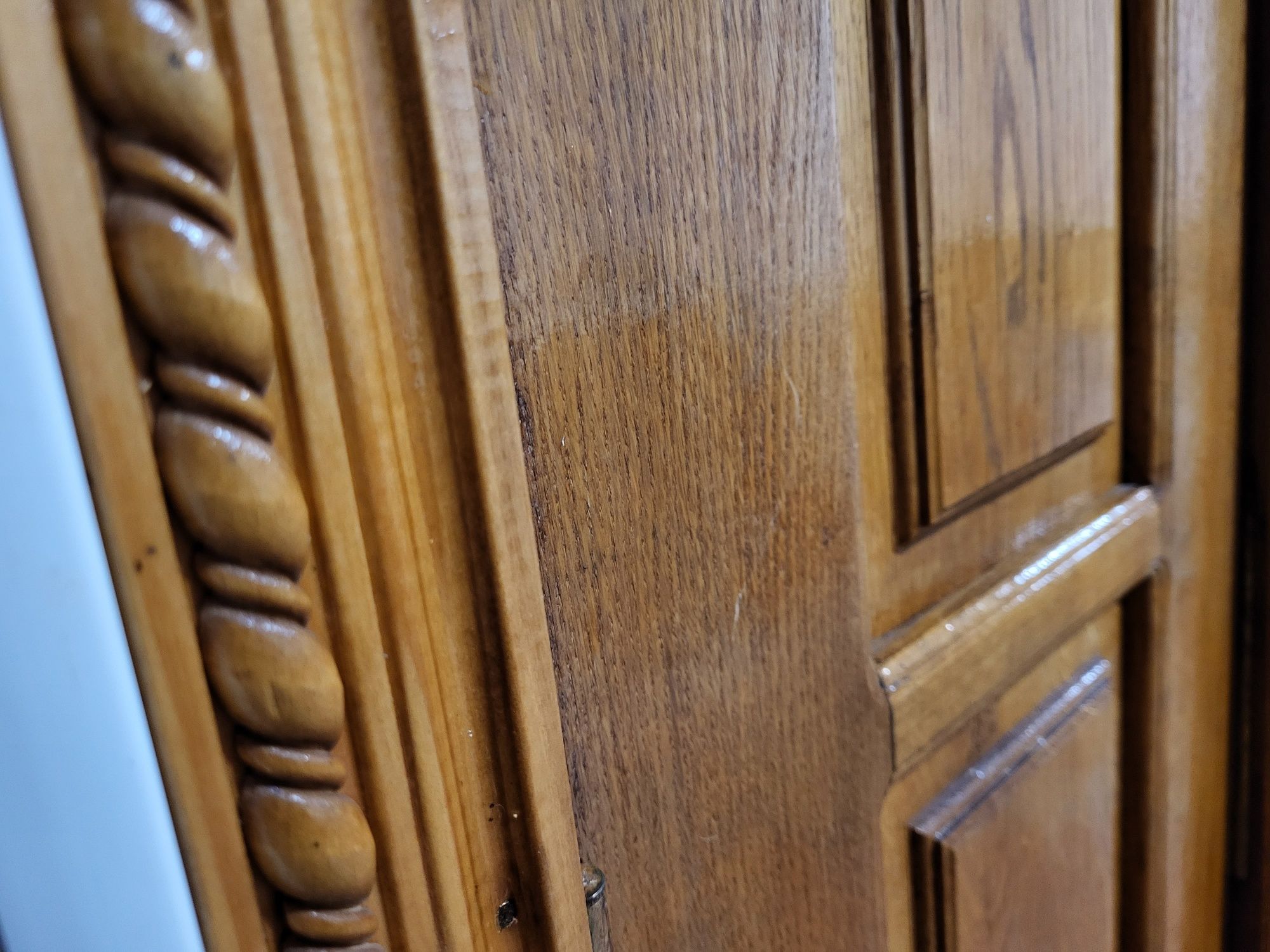 Дерев'яні двері з двох полотен, широкі дубові двері з луткою/коробкою