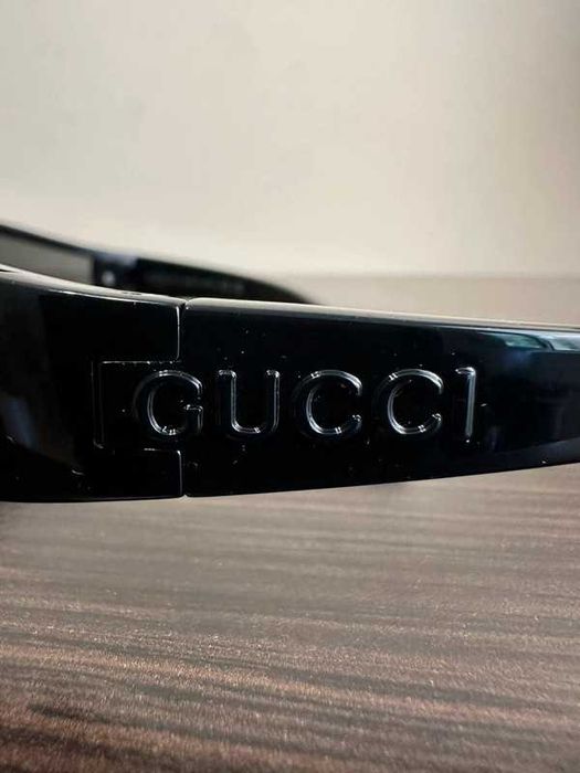 Okulary przeciwsłoneczne Gucci GG1651 S001