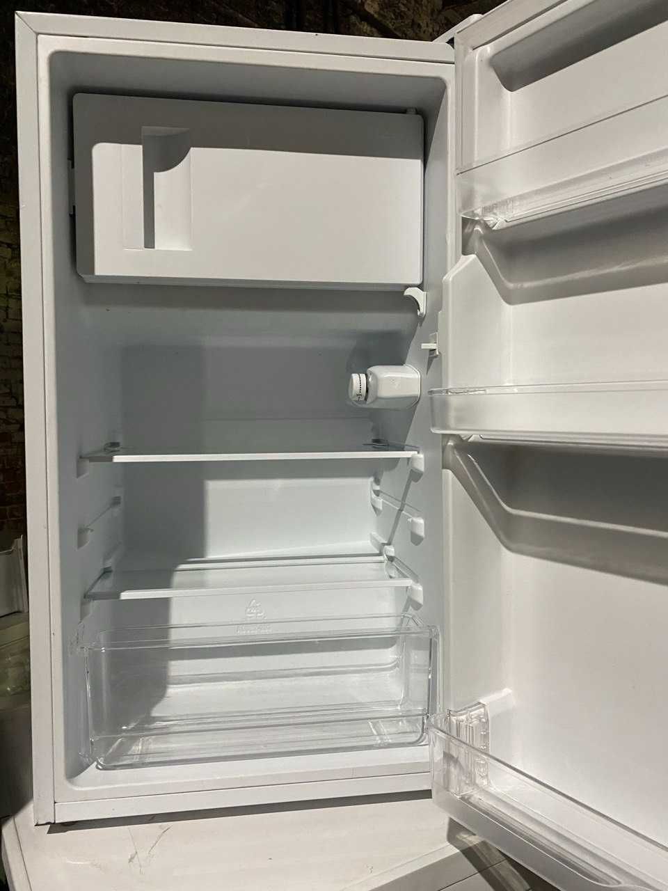 Холодильник Midea MDRU-125-FGF-01 ( 85 см) з Європи