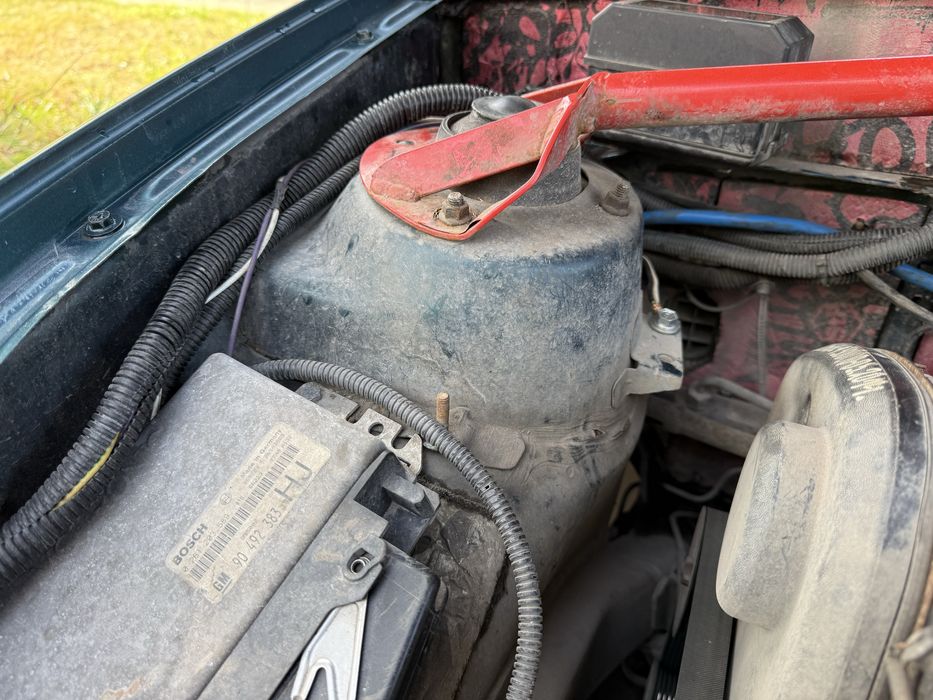 Daewoo Lanos 2.5 V6 Opel x25xe