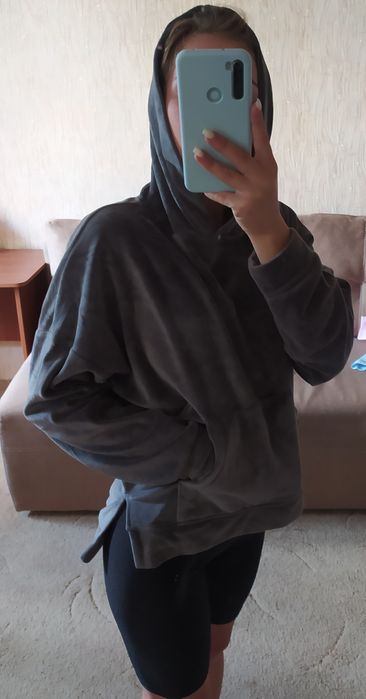 М'яка жіноча худі