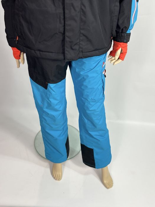 Костюм лиж та сновборду  розмір С  М  стан ідеал