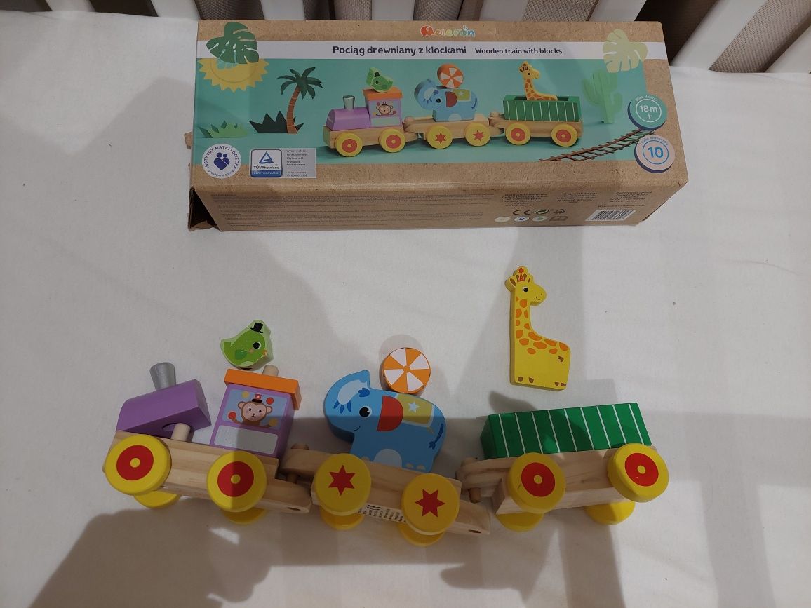 Pociąg kolejka kolorowa zabawka drewniana  elefun