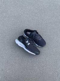 Кросівки under armour speedform gemini 2 42/26.5 см