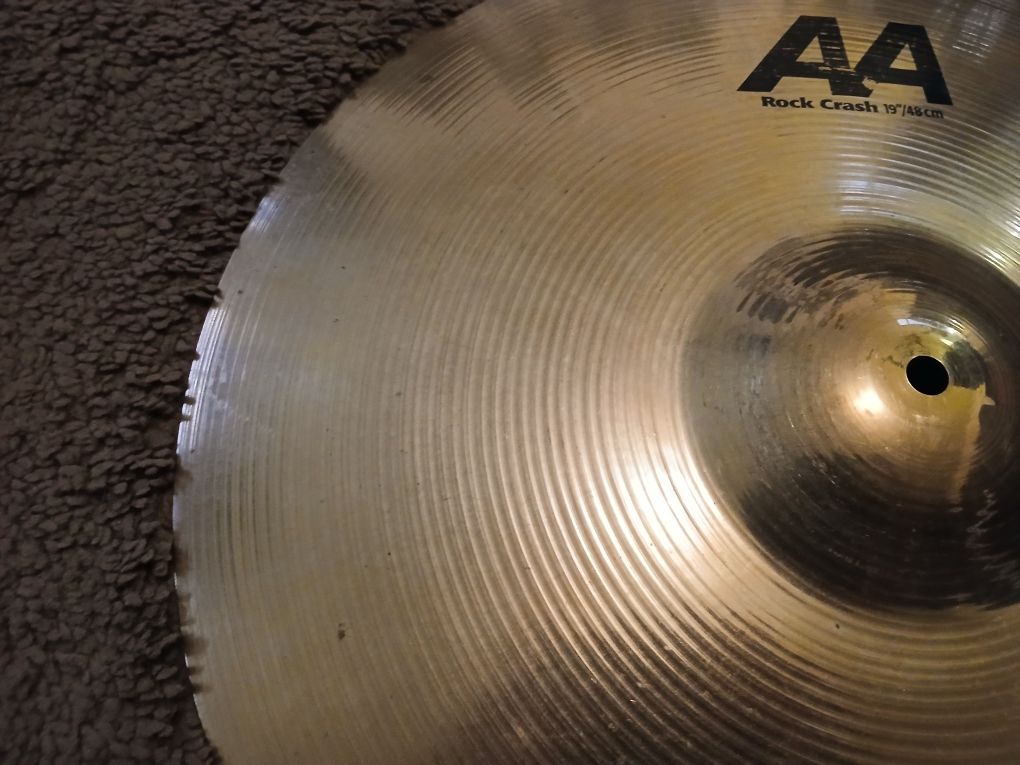 Sabian AA Rock Crash 19"