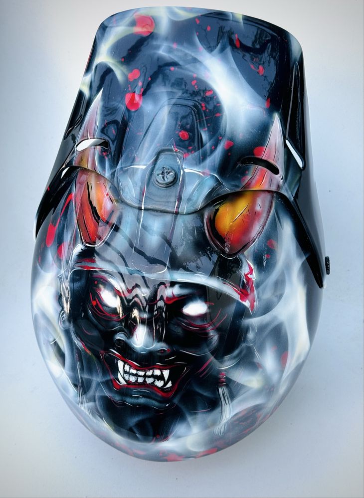 Artystyczne malowanie aerografem aerografia airbrush custom painting