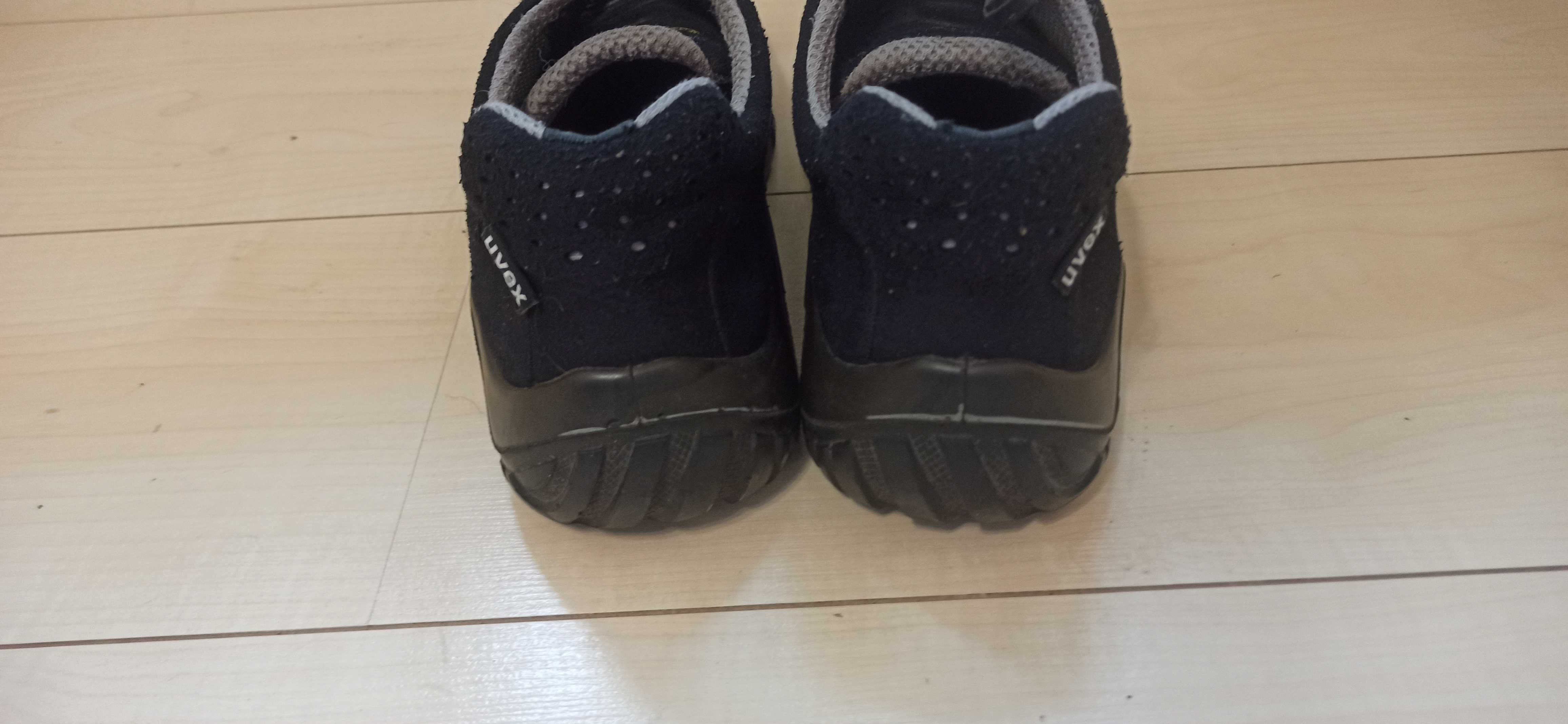 Męskie buty ochronne Uvex Motion Style SRC S1 ESD r. 42 27,5 cm bdb