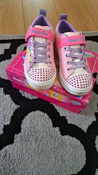 Buty trampki Skechers świecące dla dziewczynki r. 35