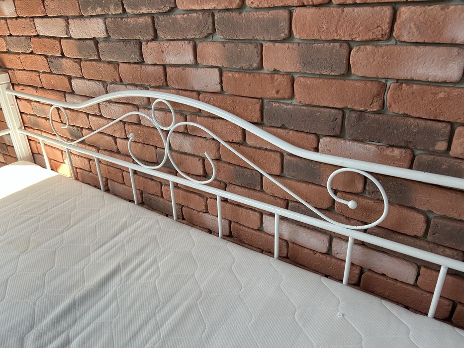 Łóżko 90x200 białe