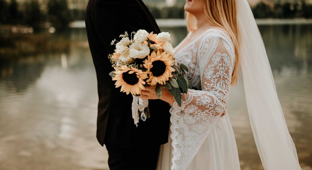 Suknia ślubna boho rustykalna z pięknym rękawem