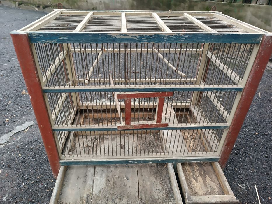 Клітка для папуг