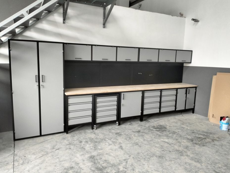 Zestaw mebli warsztatowych