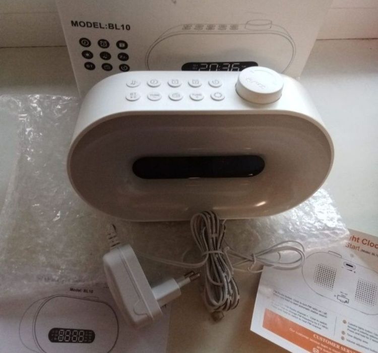 Часы будильник радио RGB led белый шум