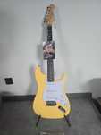 Eko S-300 CREAM piękna kremowa gitara elektryczna Stratocaster