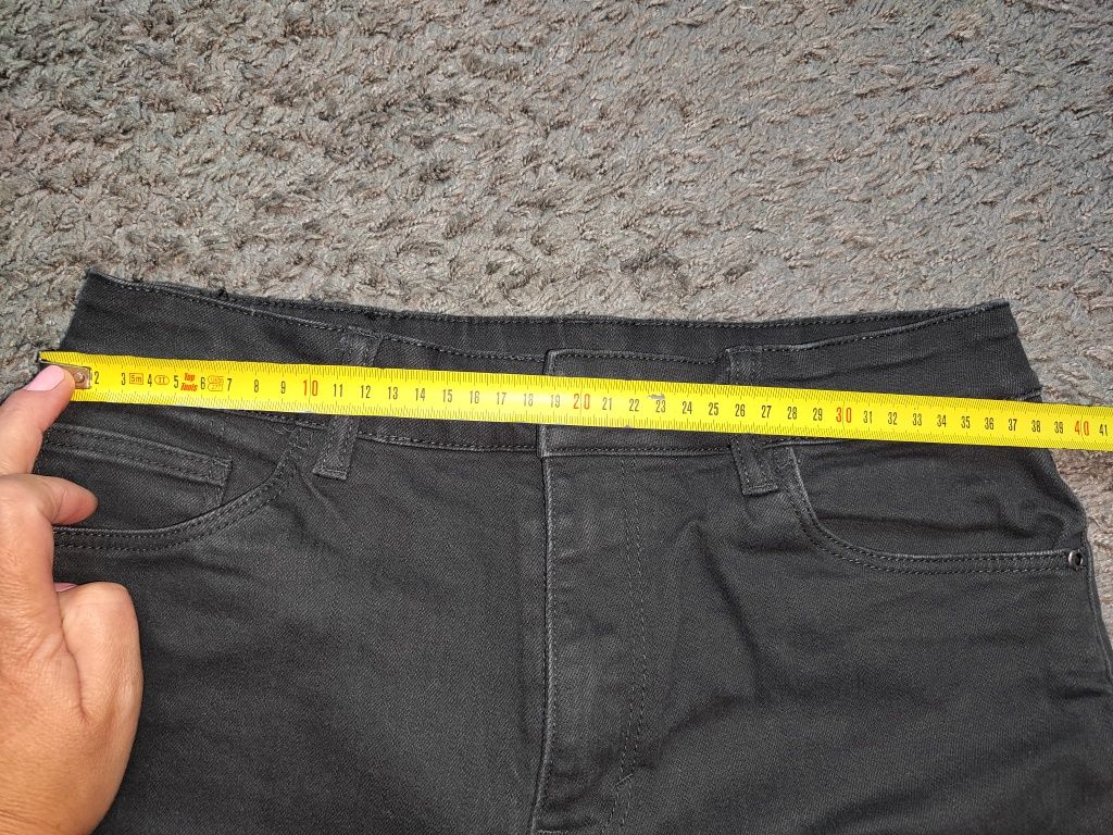 Spodnie H&M rozmiar 164 cm.